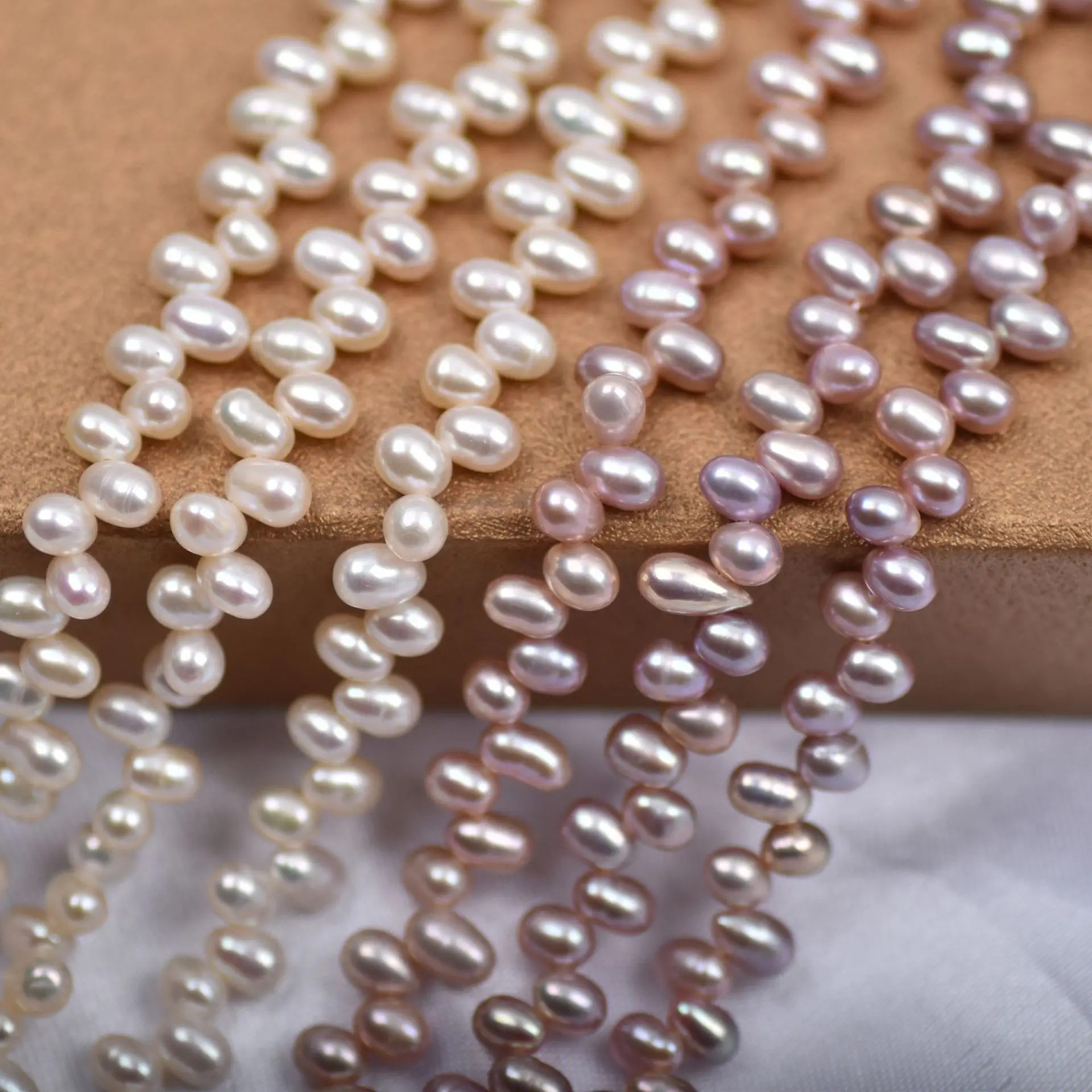 Мини бусины. Цветные бусинки. Бусина сердце серебро. Мини бусины. Wild heart бусины.