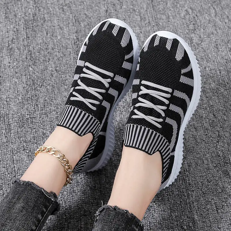 

Increasing Woman Sneakers Big Size Women Sport Shoes Wings Running Shoes Ladies Pink Sneakers Sports Women Chose Tennis Zipper