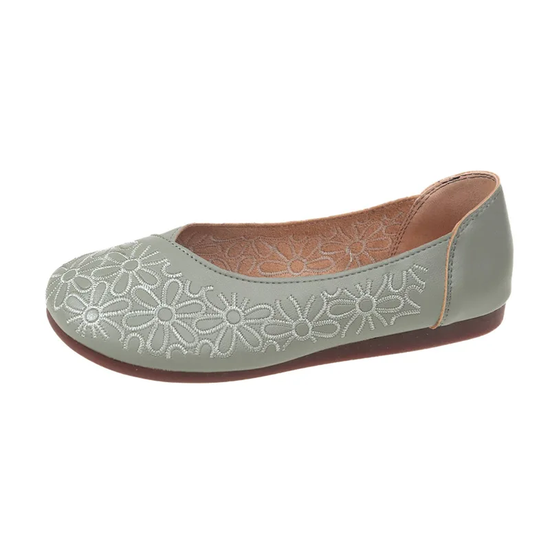 2023 Green Ballet Shoes Women's Slip On Flats Mom Comfortable Loafers Lady Easy Shoes Moccasin Woman V Cut Shallow Low Vamp Shoe