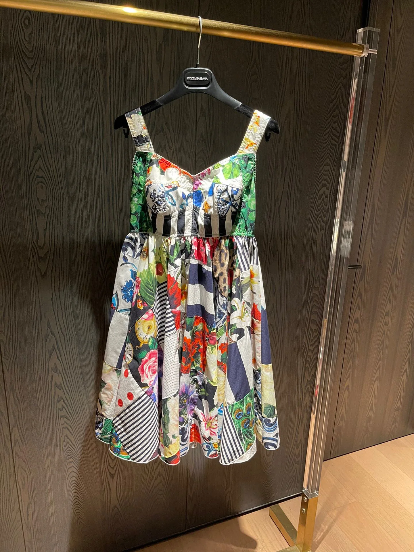 

Sling Dress Female Youthful Playful Multicolor Stitching Heavy Industry Printing V-neck Chest Cup High Waist Cotton 2022 Summer