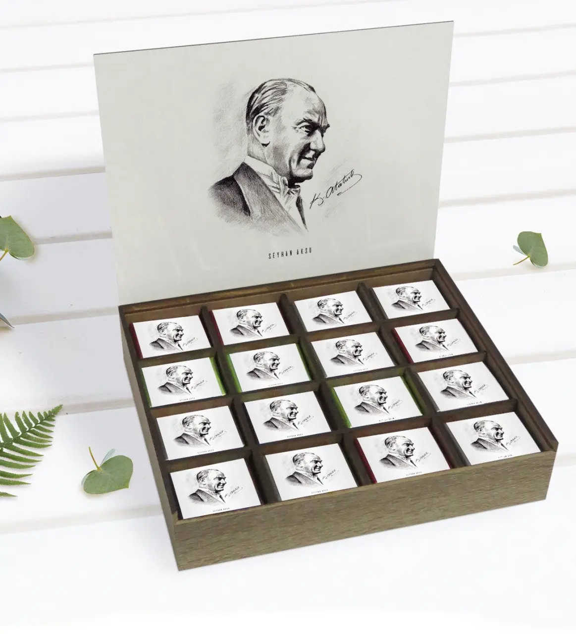 

Персонализированный atatюрk Temalı в деревянной коробке 48'li, если вы хотите получить шоколадный подарок