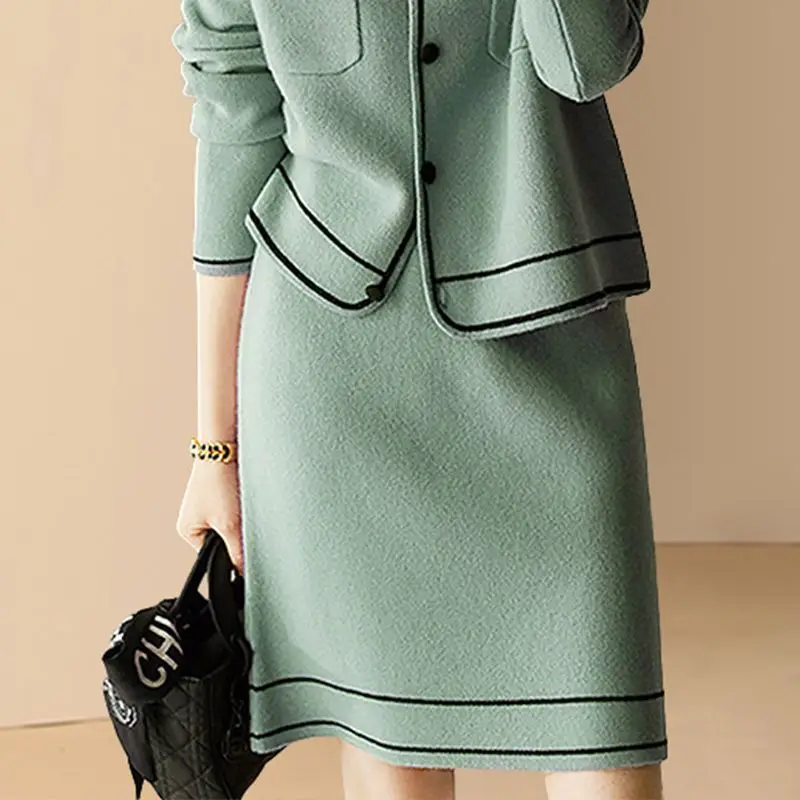 Рисунок 6 - Женский роскошный Трикотажный костюм-двойка