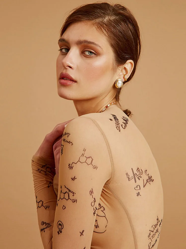 Женское боди в винтажном стиле с длинными рукавами и круглым вырезом из