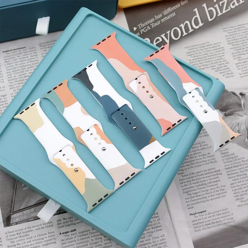 

Printed Strap for Apple Watch 8/7/ultra/SE Band 41mm 45mm 49mm silicone Belt Bracelet iWatch Series 6 5 4 3 44mm 40mm 38MM 42MM