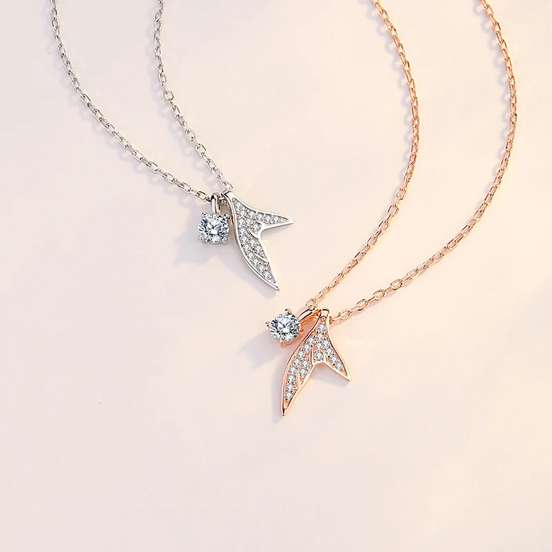 Женское колье из серебра 925 пробы с фианитом и хвостом русалки