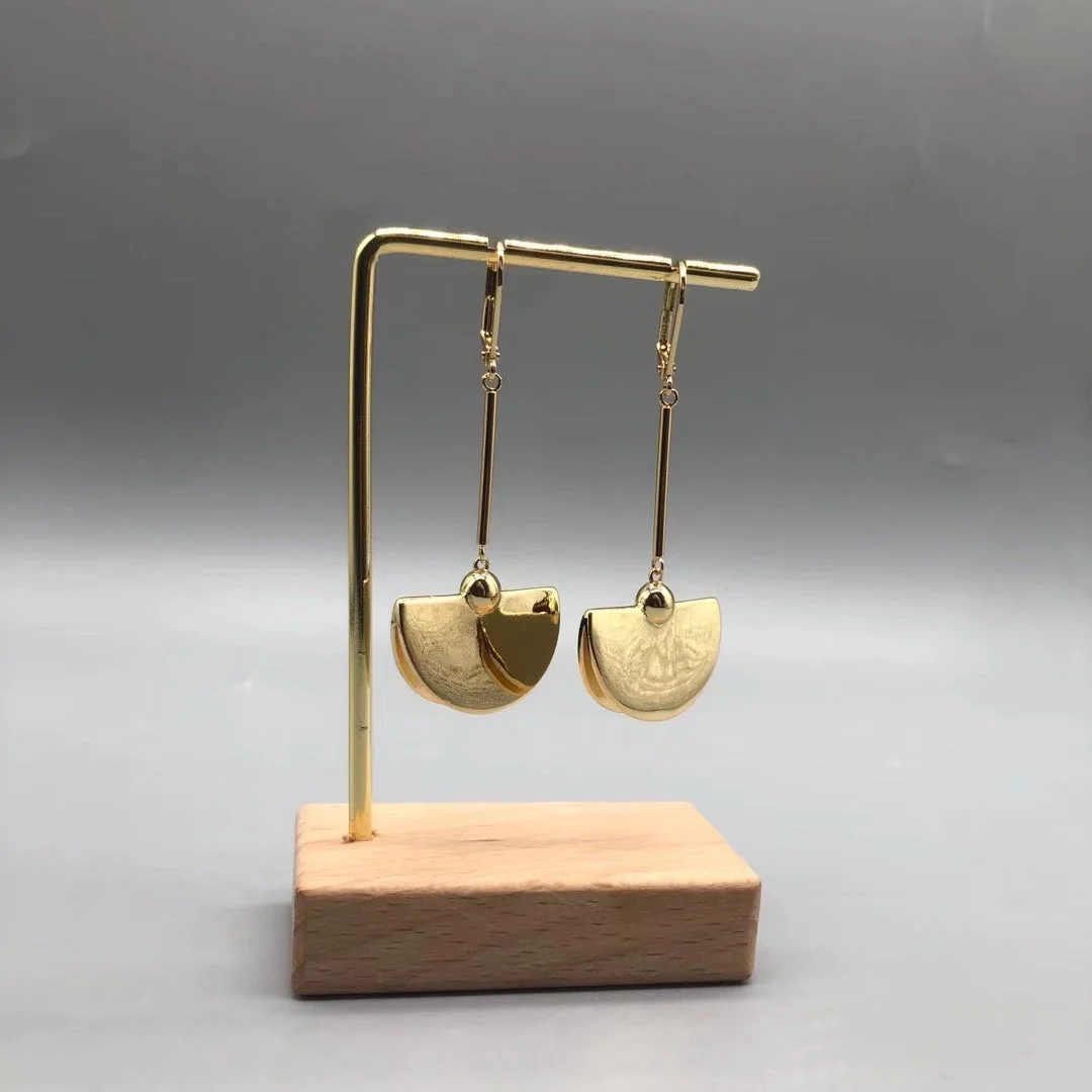 

European and American new fan-shaped pendant earrings