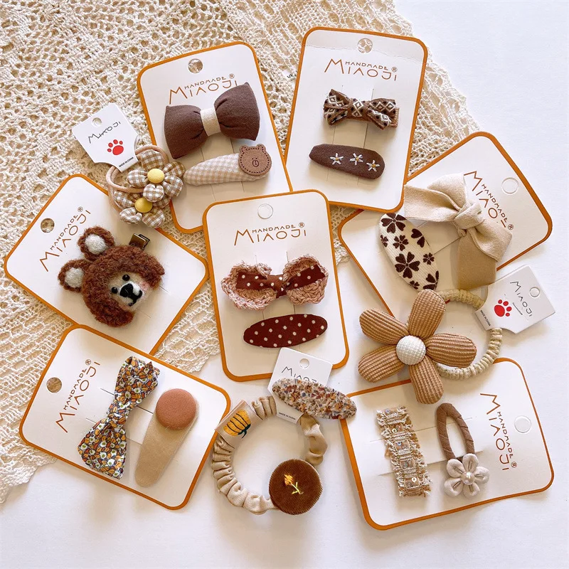 

Sweet Milk Coffee Bow Hairpin Children's Fabric Art