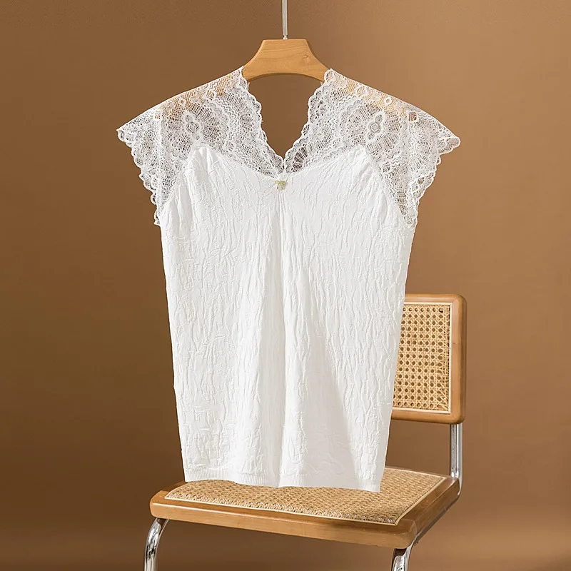 Женская трикотажная футболка без рукавов с V-образным вырезом