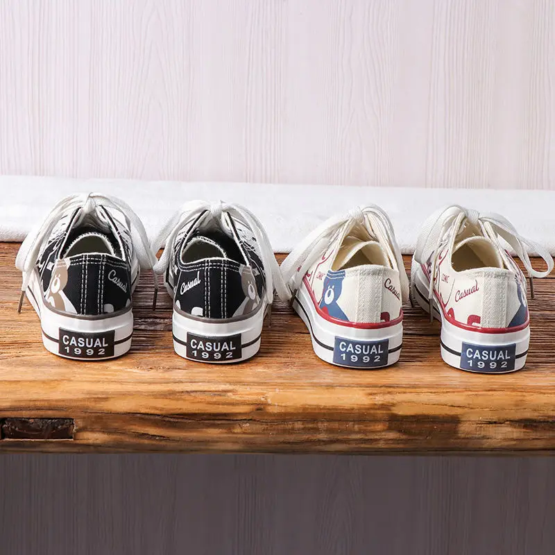 Рисунок 6 - Кеды мужские с граффити