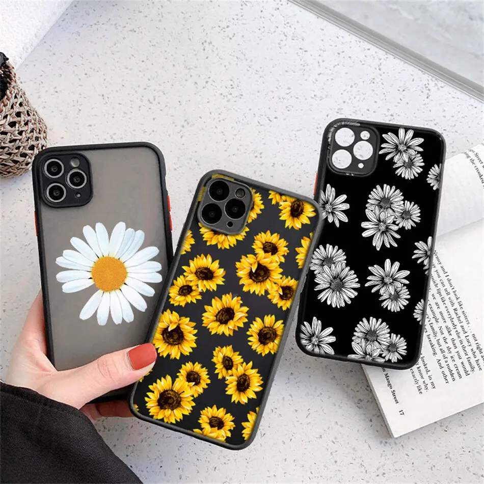 

NOHON Case For Apple IPHONE 13 12 11 PRO MAX MINI XS chrysanthemum Anti-Scratch Non-Slip Back Cover
