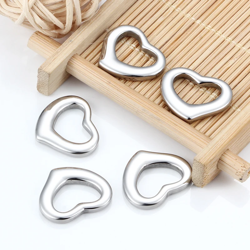 

Stainless Steel Hollow Heart Shaped Pendant Charm For Jewelry Making Supplies Accessories DIY Necklace Bracelet Findings No Fade