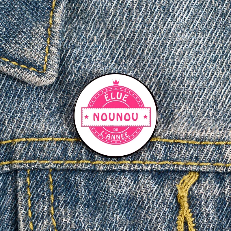

ELUE NOUNOU DE L'ANNEE Small Pink Crown Pin Custom vintage Brooches Shirt Lapel teacher Bag Badge pins for Lover Girl Friends
