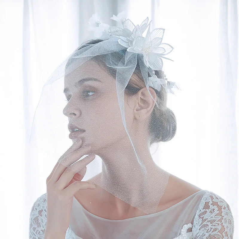 

vintage BirdeCage Veil Wedding Veil Birdcage Veil Netting Face Short Feather Flower White Fascinator Bride Hats with Veil V189