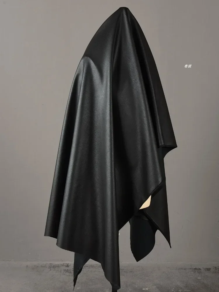 Кожаная ткань темно-черная матовая мягкая Водонепроницаемая износостойкая