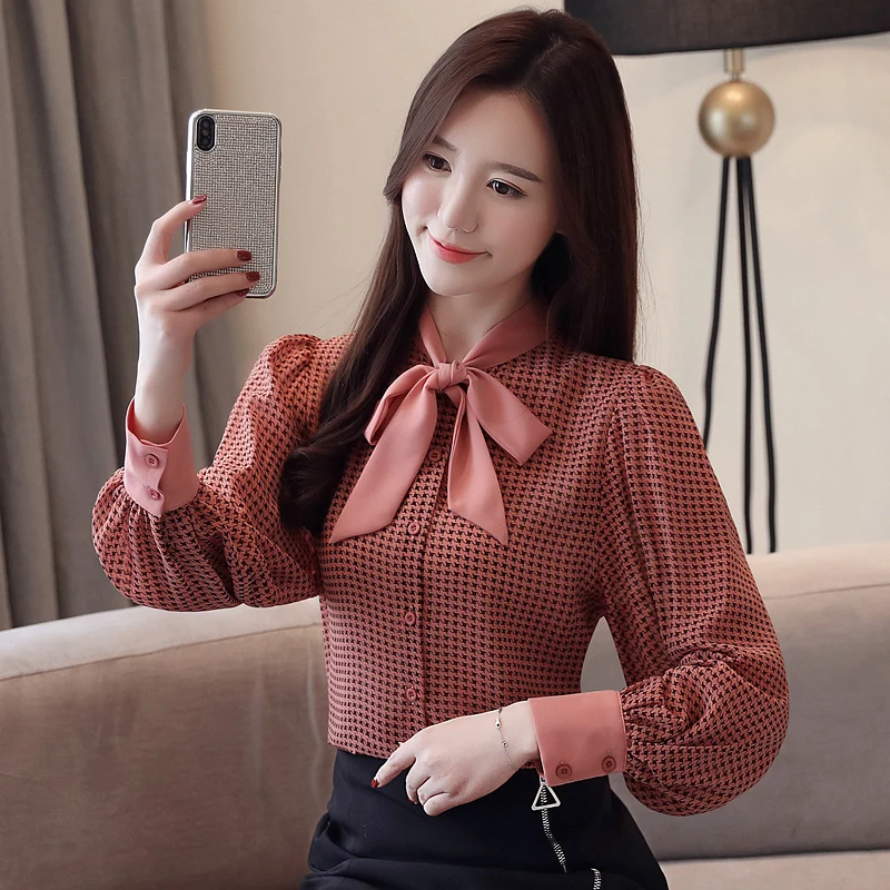 

Women Plaid Chiffon Shirt Womens Tops And Blouses Long Sleeve Women Shirts Fashion Bow Collor Office Blouse
