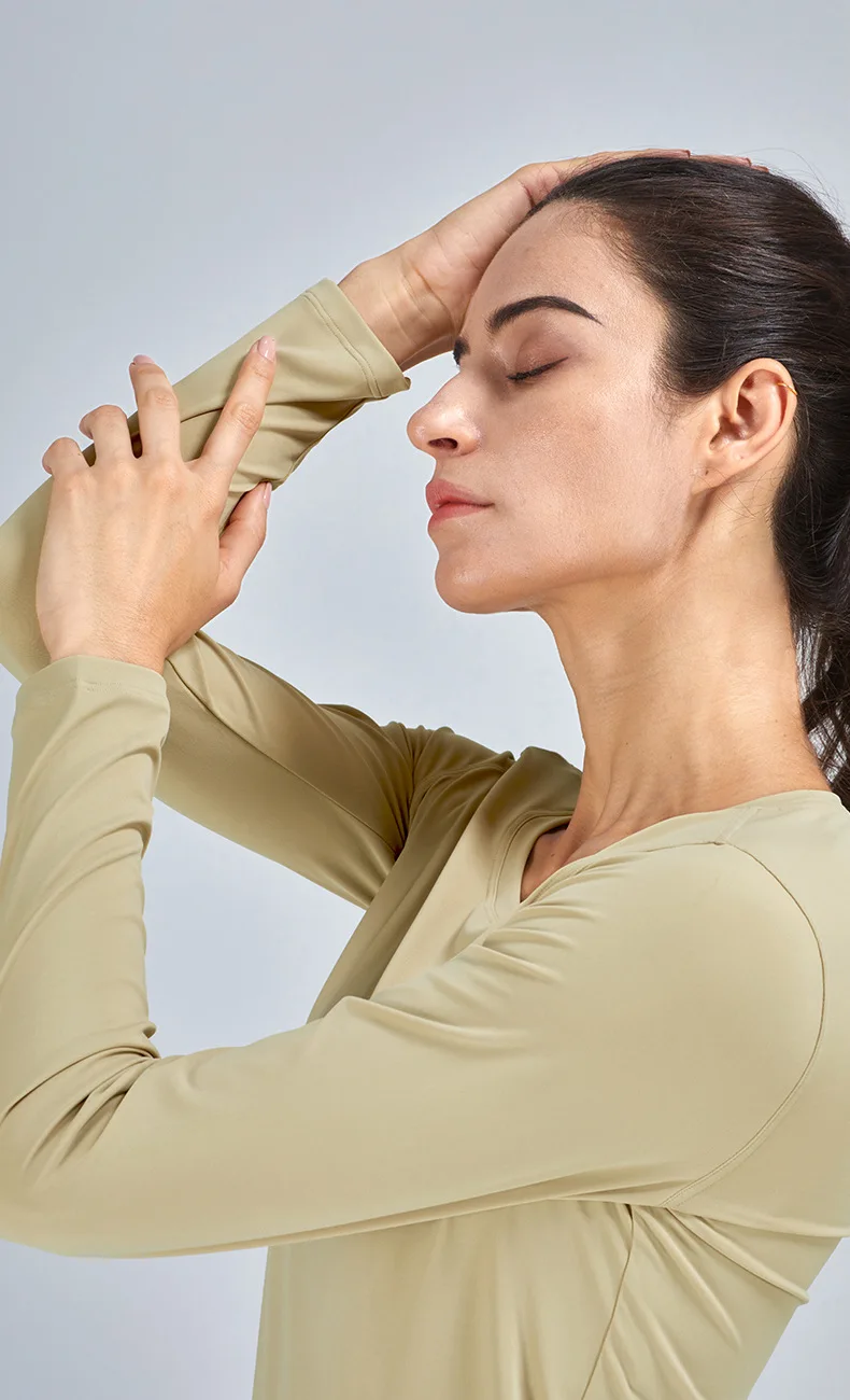 

Solid Color Soft Round Neck Women Fitness Long Sleeve Yoga Shirt Slim Sports Top T-shirt Breathable Quick Dry Gym Clothe