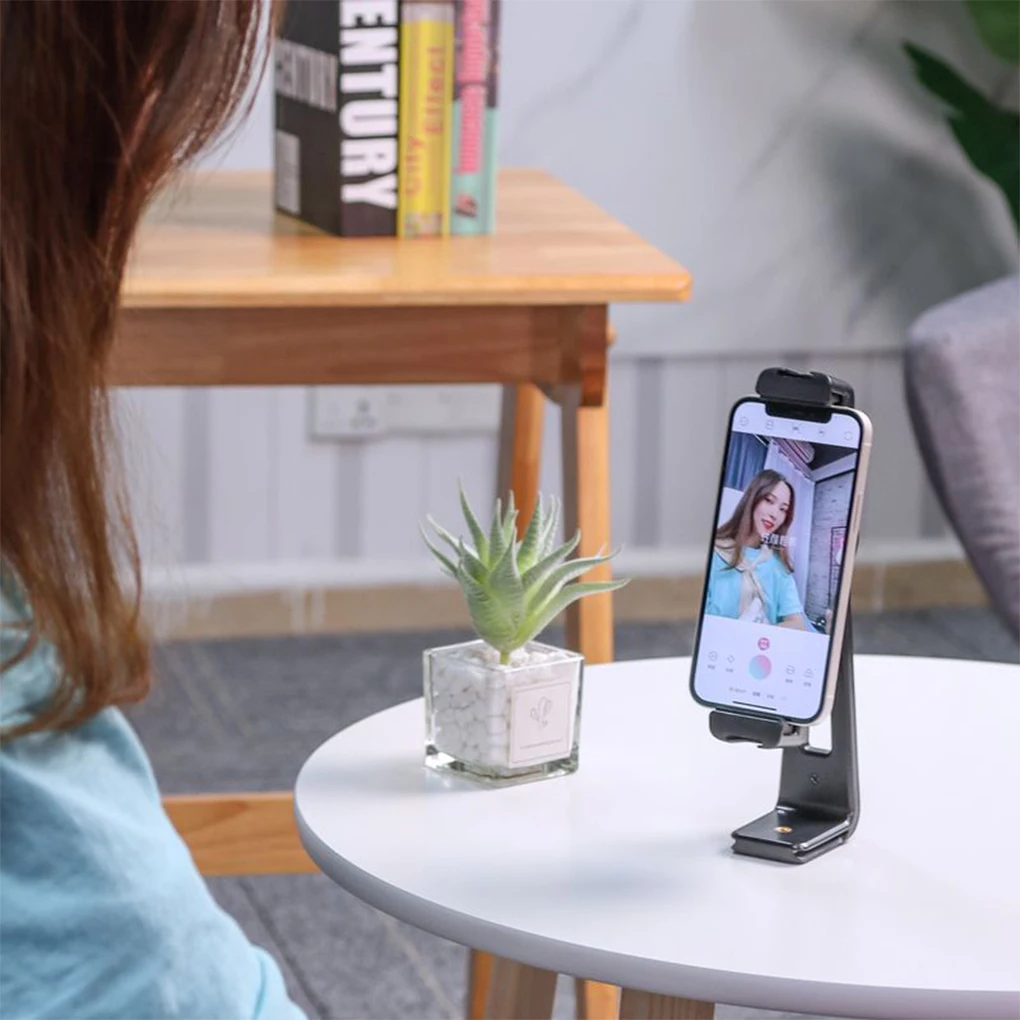 

Tablet Holder Selfie Video Chatting Online Course Desktop Phone Bracket 1/4 Inch Hole Rotating Stand Accessories