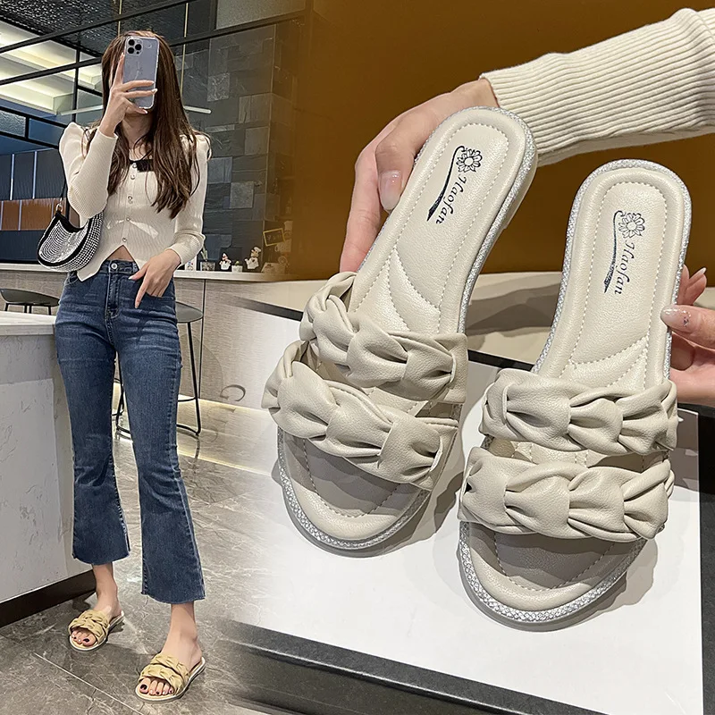 

Shoes Woman's Slippers Low Luxury Slides Shale Female Beach 2023 Rubber Designer Sabot Soft Flat PU Rome Basic Hoof Heels Fashio