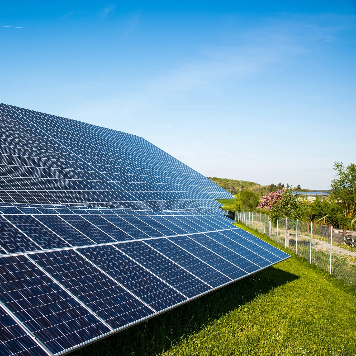 Солнечные батареи в лос анджелесе. Solar energy from sunlight in solar panels. Pv solar panel. Solar module. Go solar.