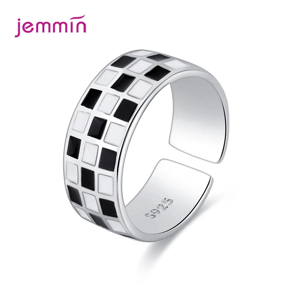 

Женское широкое кольцо из серебра 925 пробы, с черной/белой сеткой