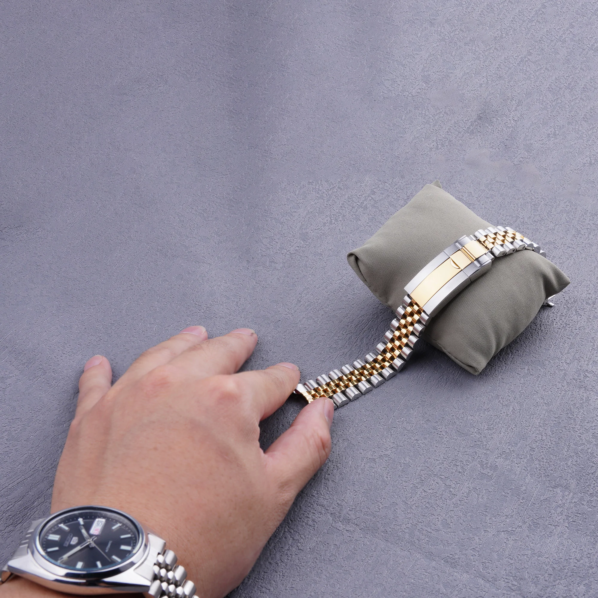 19mm Silver Gold Hollow Curved End Solid Screw Links Watch Band Jubilee strap For Seiko 5 SNXS73 75 7SNXS80 SNXS81 SNXF05 SNXG47