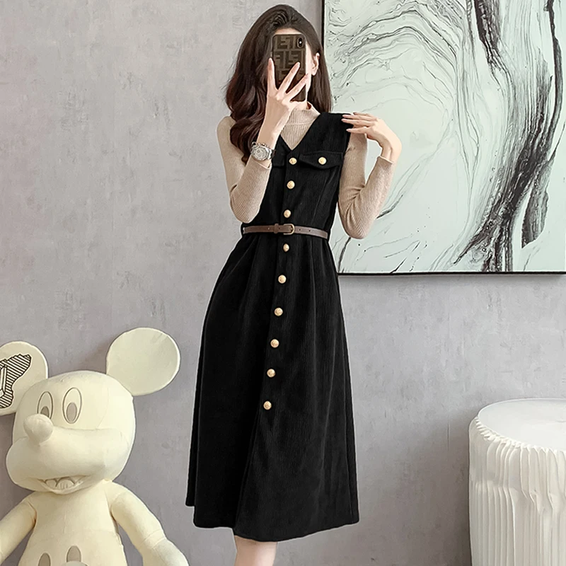 Женский комплект из двух предметов трикотажный свитер пуловер и вельветовое