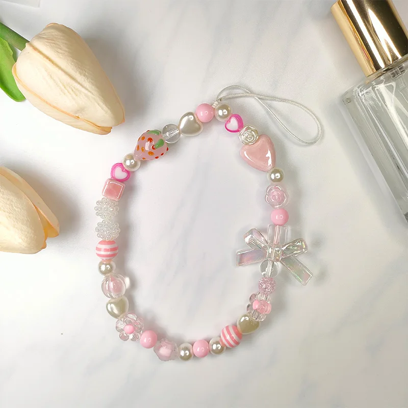 

Strawberry Love Short Wrist Style Mobile Phone Sling Diy Handmade Beaded Mobile Phone Case Pendant Mobile Phone Anti-loss Sling