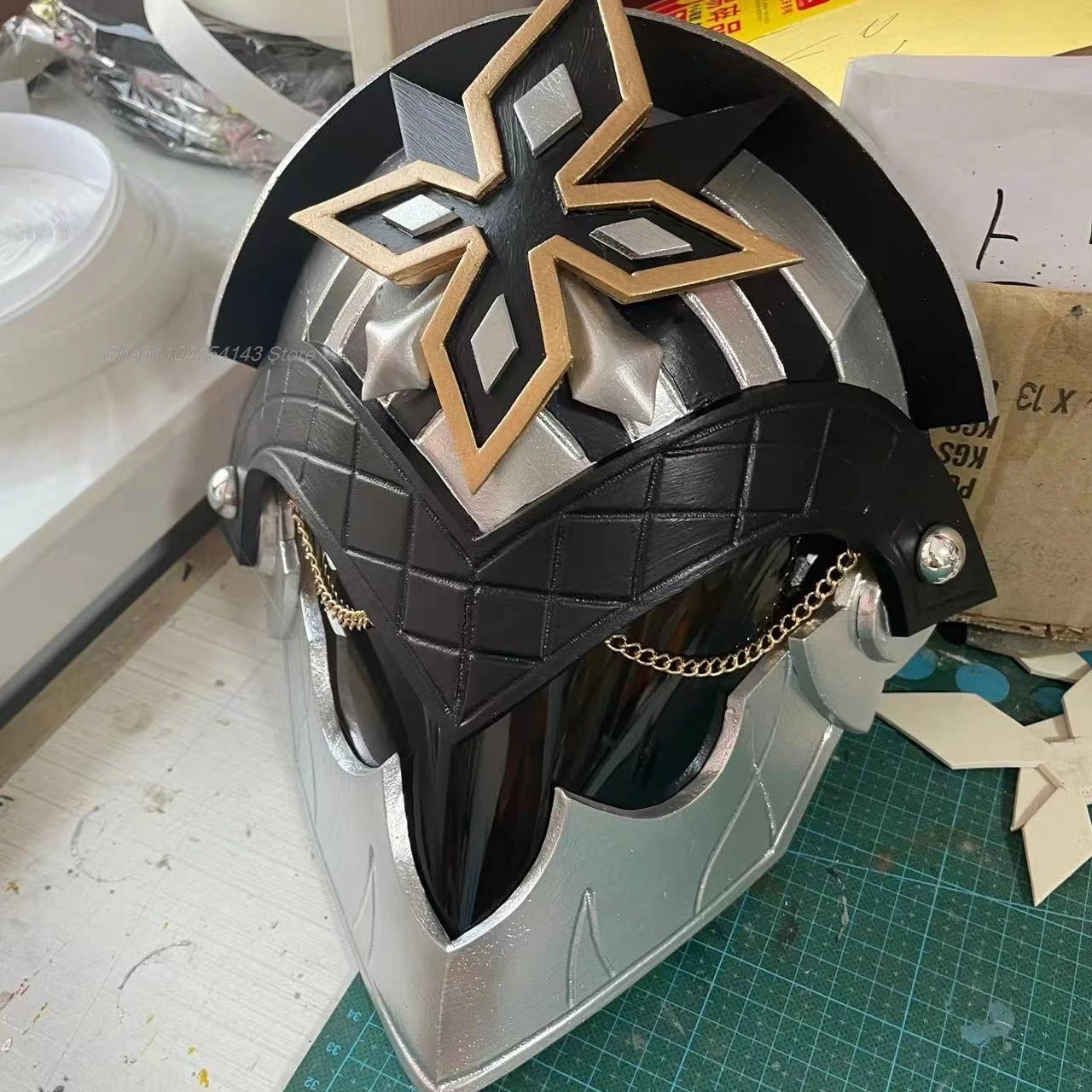 Capitano Cosplay Wig mask Game Genshin Impact headwear Fatui Fashion Handsome wig AnimeParty cosplay hat prop