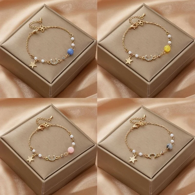 

Korean Version of Pearl Bracelet Female Ins Simple Niche Light Luxury Student Girlfriend Hand Jewelry Diamond Star Moon Bracelet