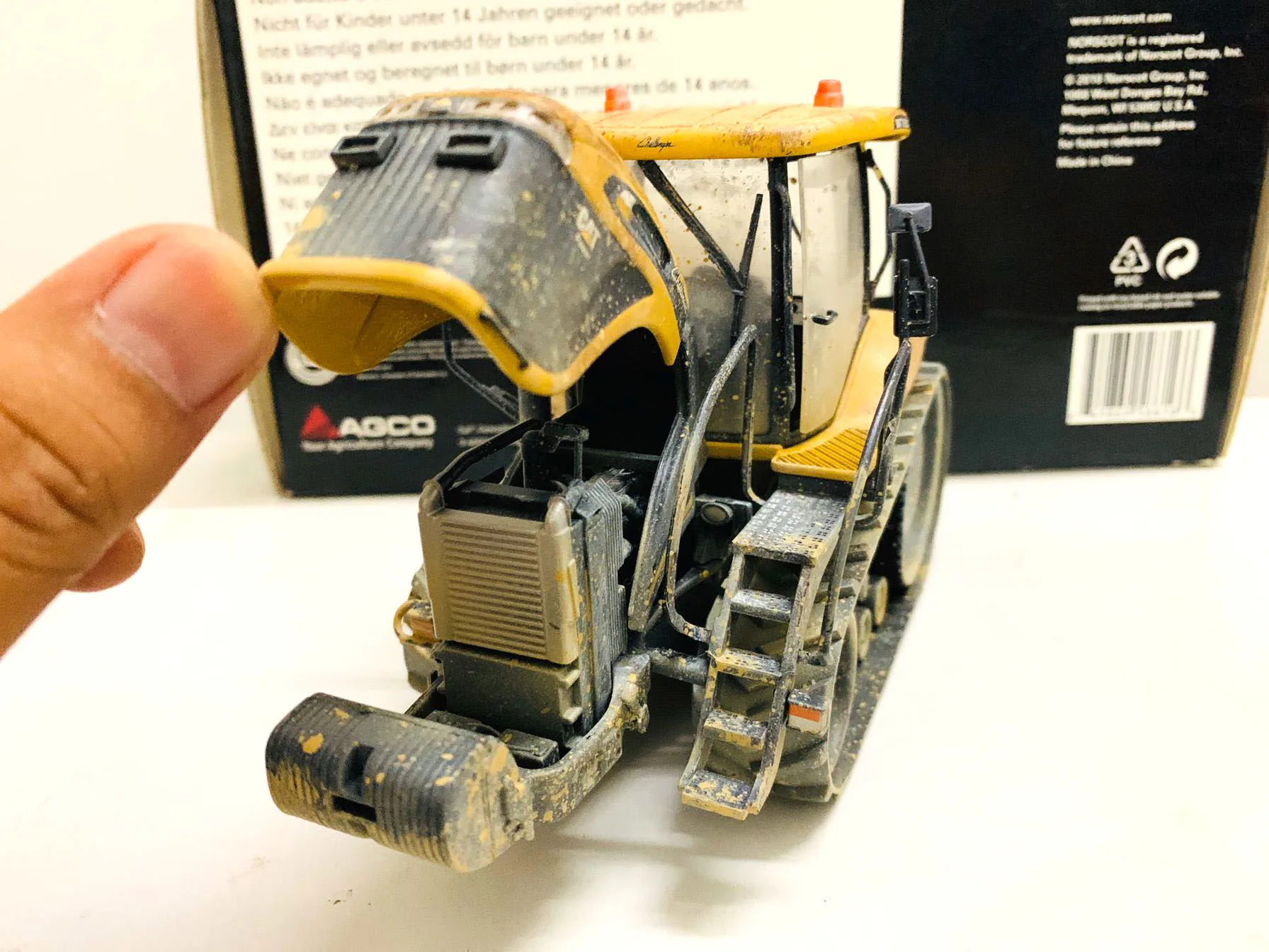 MT765C сельскохозяйственный трактор Muddy Edition масштаб 1:32 литая металлическая Модель