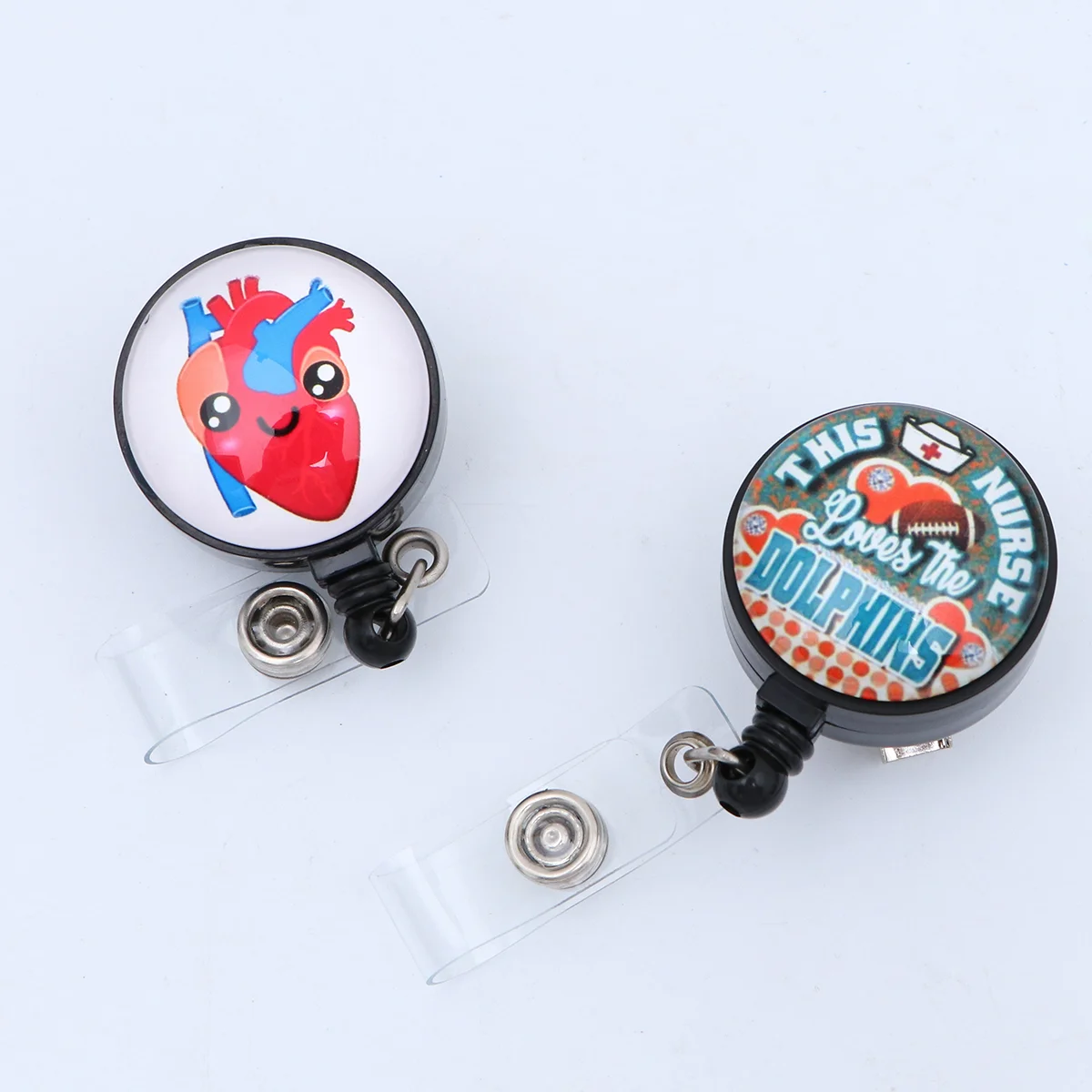 

4 шт., выдвижной Бейдж с мультяшным рисунком