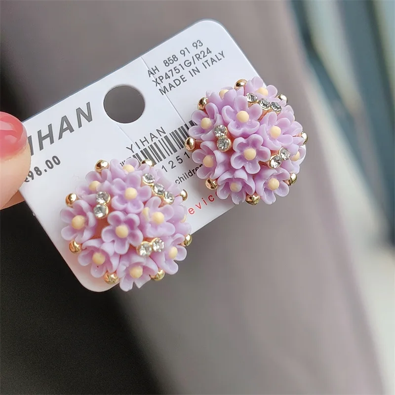 Женские серьги-гвоздики из серебра пробы