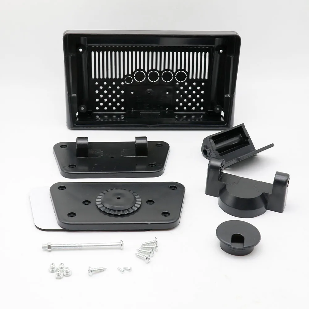 Универсальная рамка для автомобильной аудиосистемы может работать и повесить