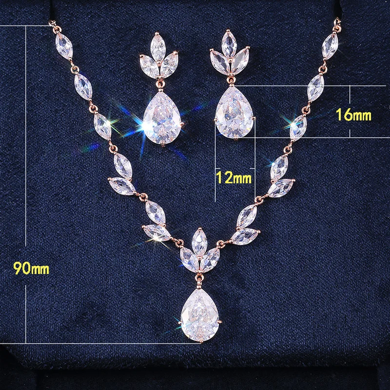 

Fashion Ladies Copper Inlaid Zircon Earrings Necklace High Quality Bridal Shiny Jewelry Niche Design Temperament Jewelry