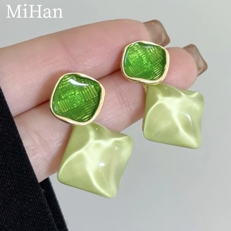 

MiHan Trendy Jewelry 925 Silver Needle Resin Earrings Sweet Korean Temperament Green color Irregular Earrings For Women Girl