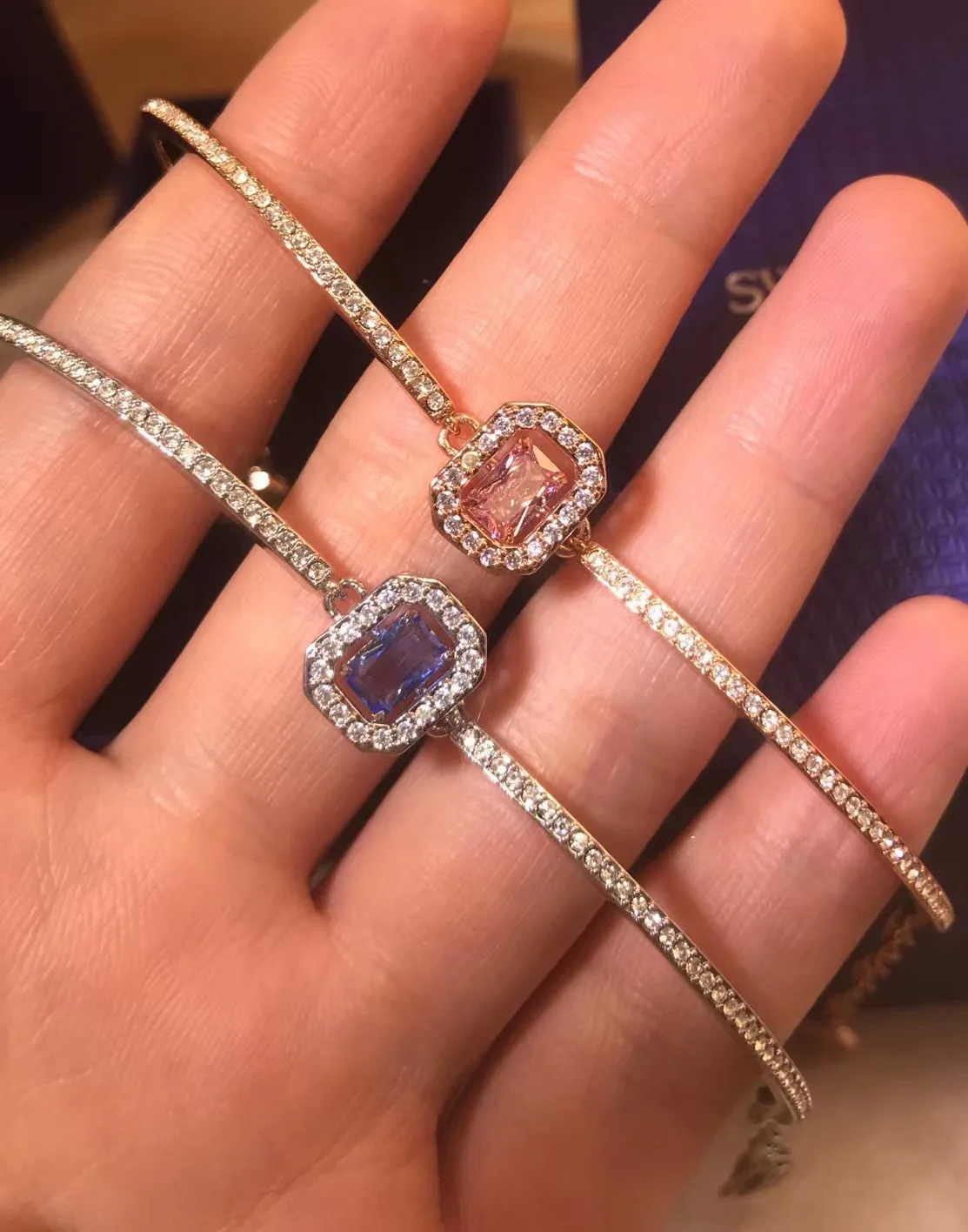 Модные ювелирные изделия, новинка, оригинальный женский браслет с изображением мигающего сердца и конфет, умный женский браслет со стразами от Swarovski