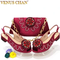2022 newest design low heel party womens sandals flower rhinestone wine color wedding fashion shoe and matching bag set