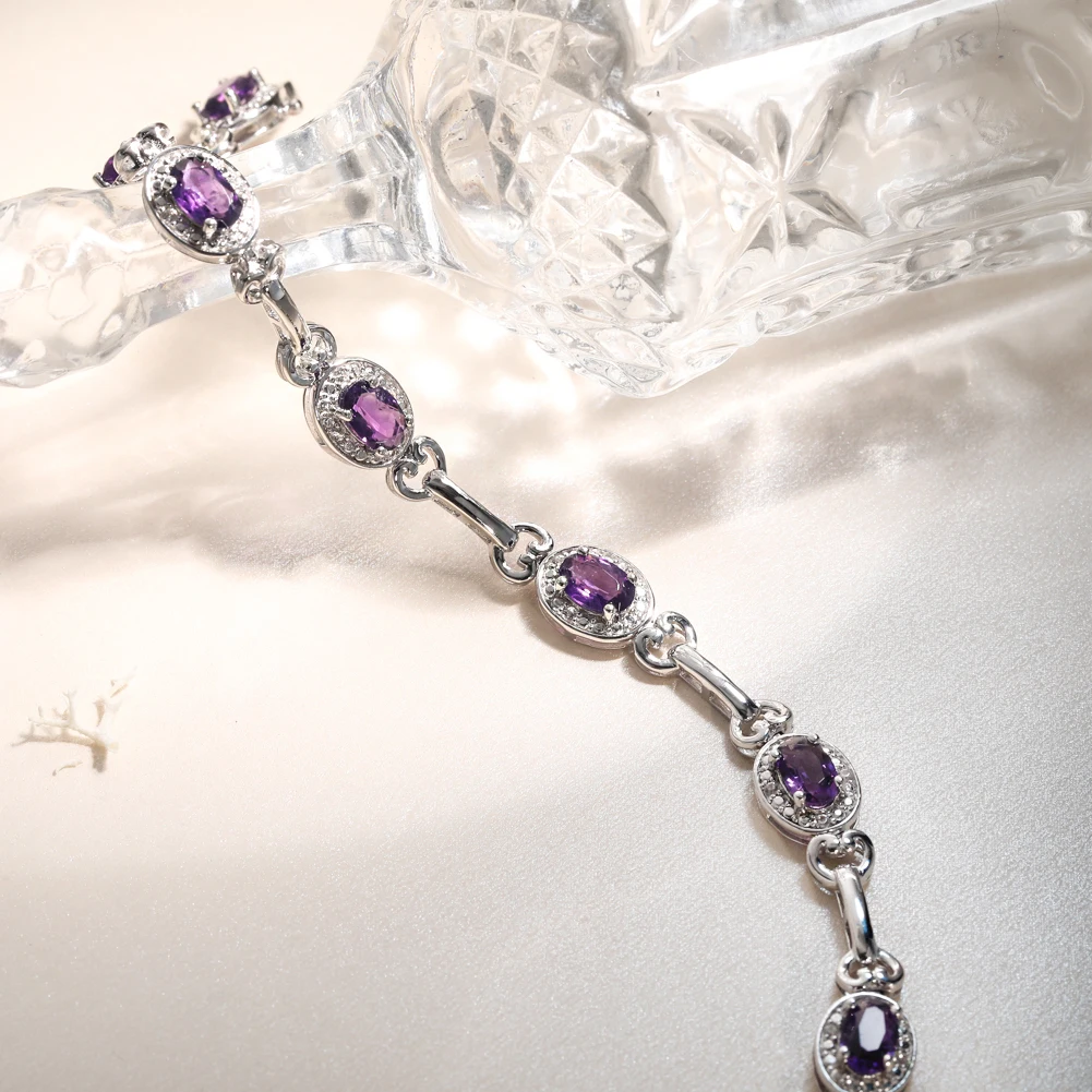 Женский браслет из серебра 925 пробы с драгоценными камнями |