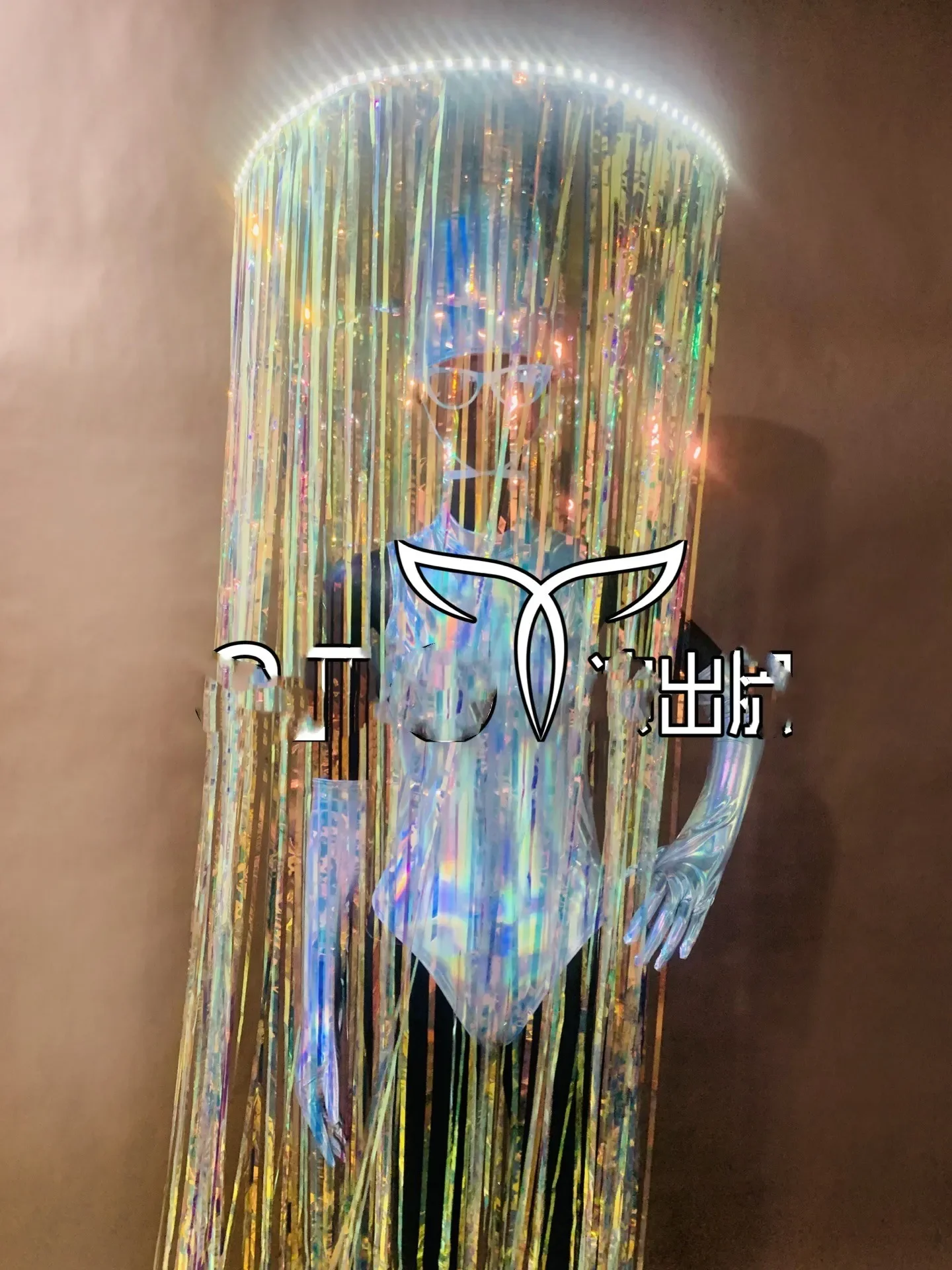 

Светящиеся шоу DS костюмы Бар ночной клуб верхняя шляпа красочная кисточка