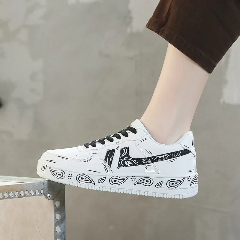 

Cashew flower INSTAGRAM net red board shoes new 2022 new little white shoes Air Force graffiti sports shoes for men and women