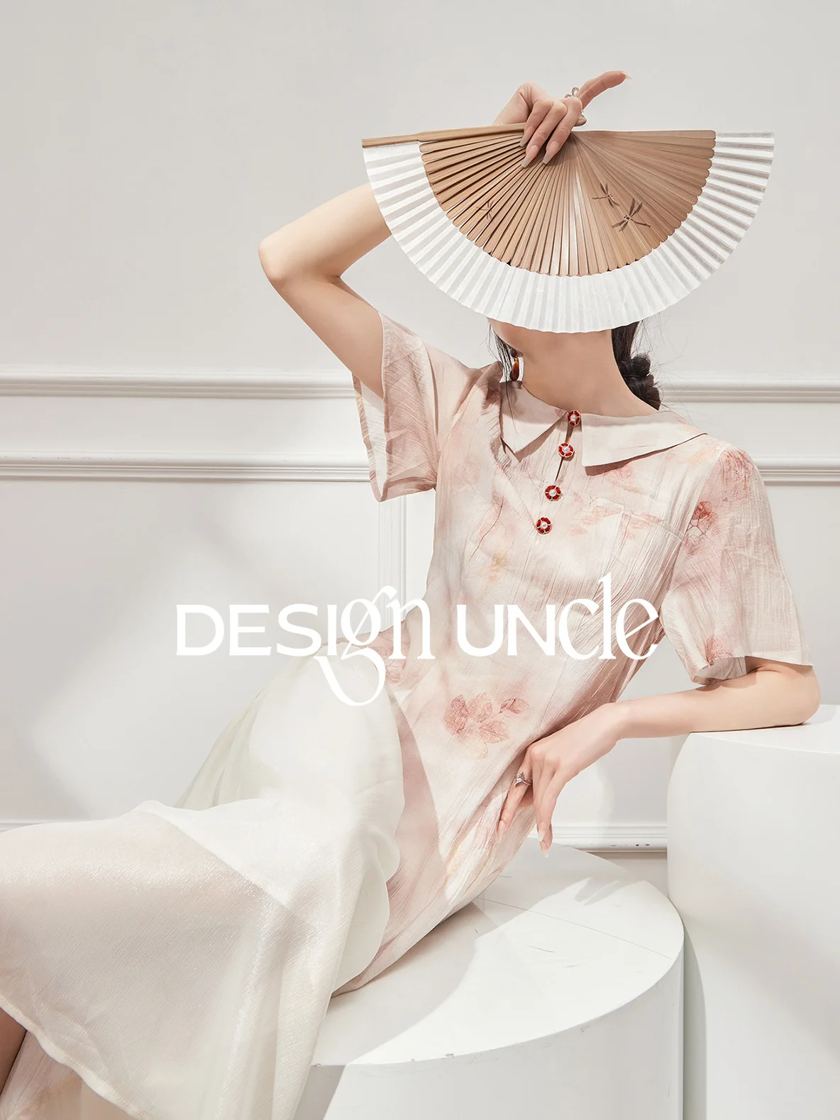 

Новое платье в китайском стиле, улучшенное Ципао в китайском стиле, высококачественное, изысканное, нежное, яркое и роскошное