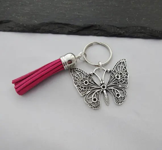 

New Fashion Keychain Hollow Butterfly Pendant DIY Men's Jewelry Car Key Chain Ring Holder Souvenir Gift