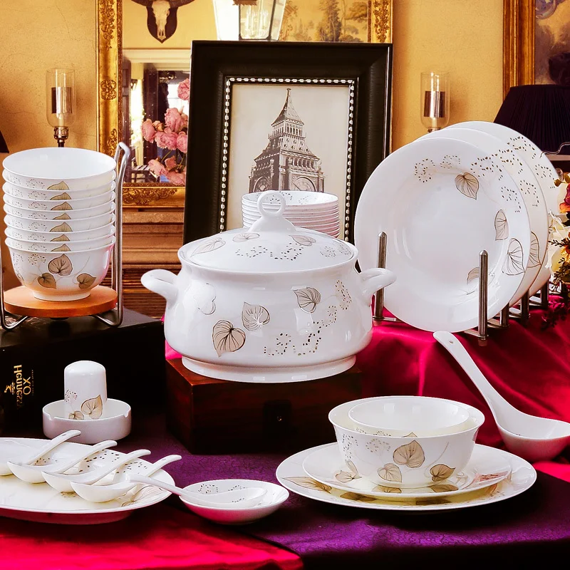

ceramics Jingdezhen wedding gift bowl dishes Phnom Penh 56 head bone china tableware set