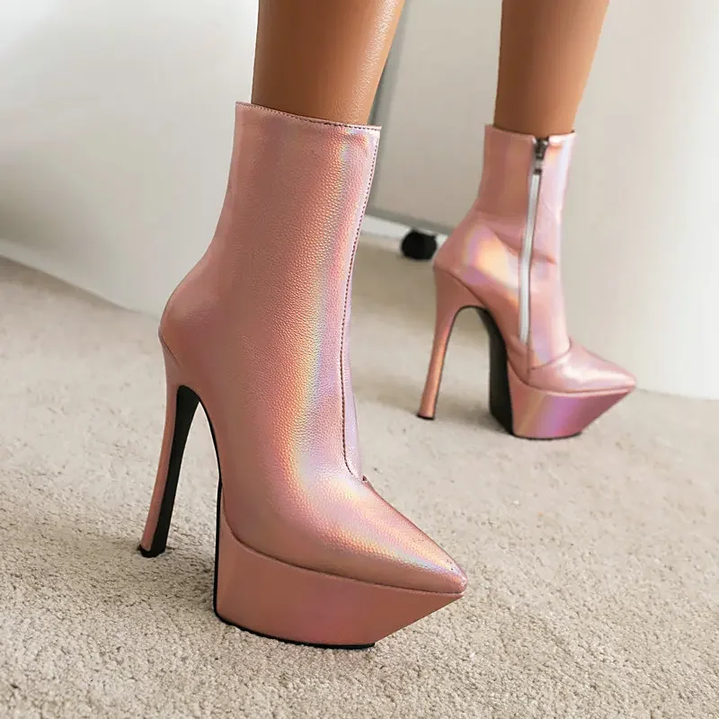 Яркие красочные ботильоны на платформе с острым носком тонком очень высоком