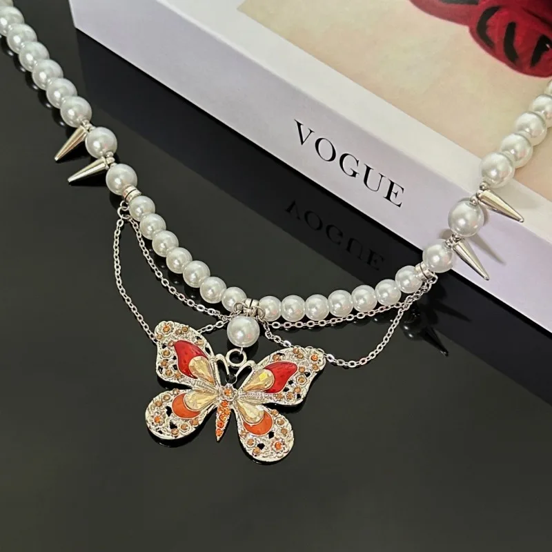 Draweye Women Necklaces Butterfly Multilayered Pearls Vintage Hyperbole Jewelry Punk Style Hiphop Fashion Collares Para Mujer