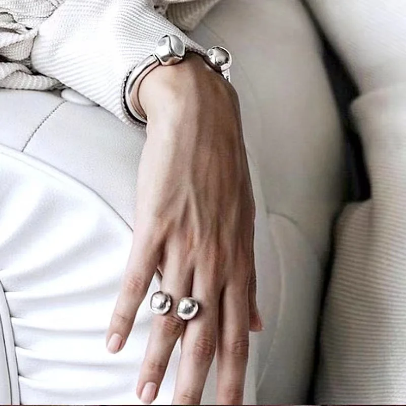 

YS 2022 New Pure handmade high quali Silver Color Bead screw rings Can Be Given As A Gift To Women with Free Wholesale Shipping