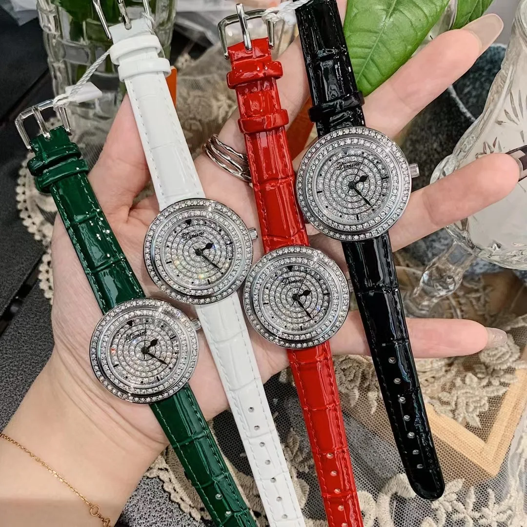 Часы наручные женские кварцевые с фианитами простые элегантные ремешком из