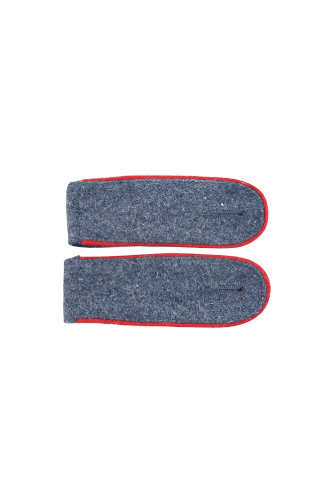 

GISL-020 WWII German Luftwaffe flak and Artillery EM shoulder boards
