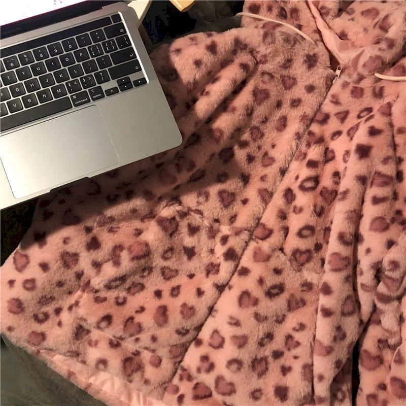 Plus Lamb Wool Coat Women Winter Pink Leopard Print Thick Coat Korean Version Loose Velvet Thick Retro Bright Color Street Coat