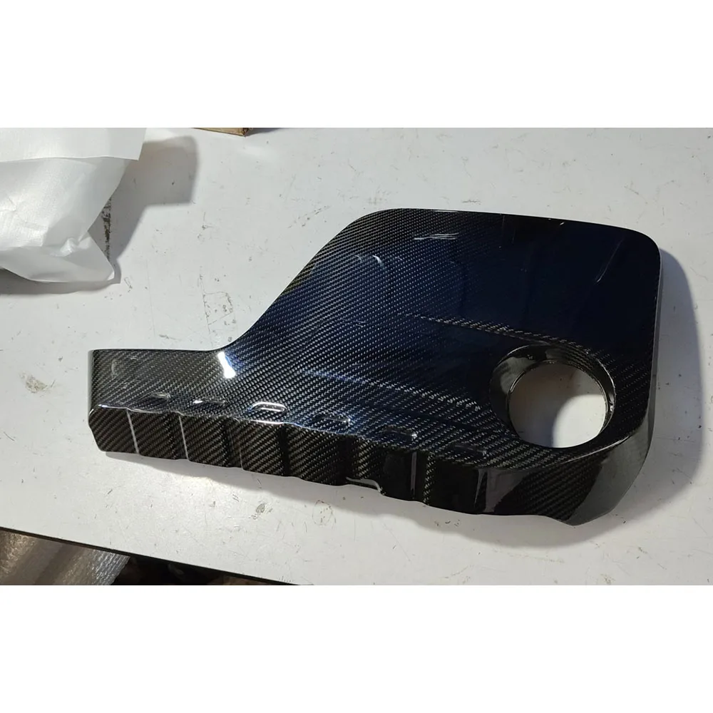 Фото Крышка двигателя из сухого карбона для BMW F87 M2C F80 M3 F82 F83 M4 2014-2020, передний капот, обвес из стеклопластика, стайлинг кузова автомобиля №3